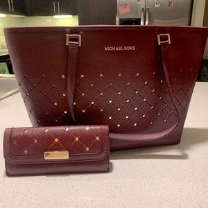 Michael Kors tote and wallet !